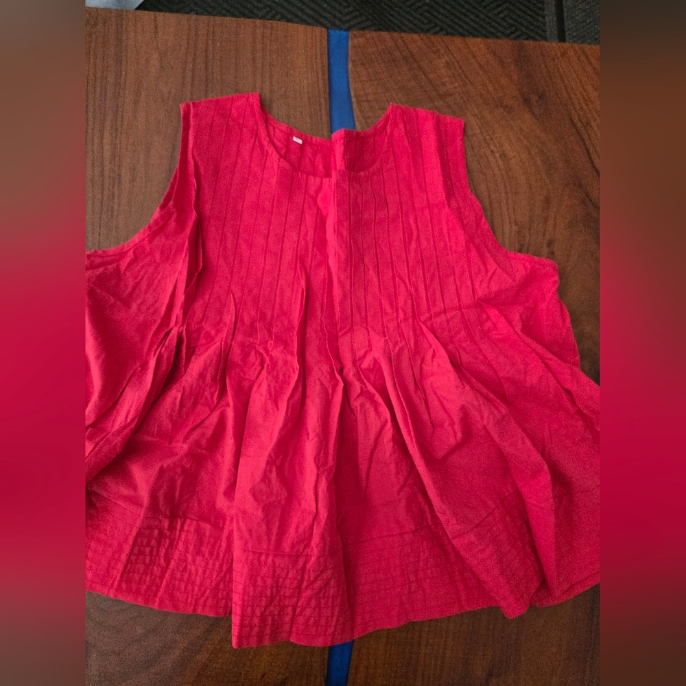 Vibrant Red XL Women Summer Sleeveless Top With Beautiful Details 85% Cotton